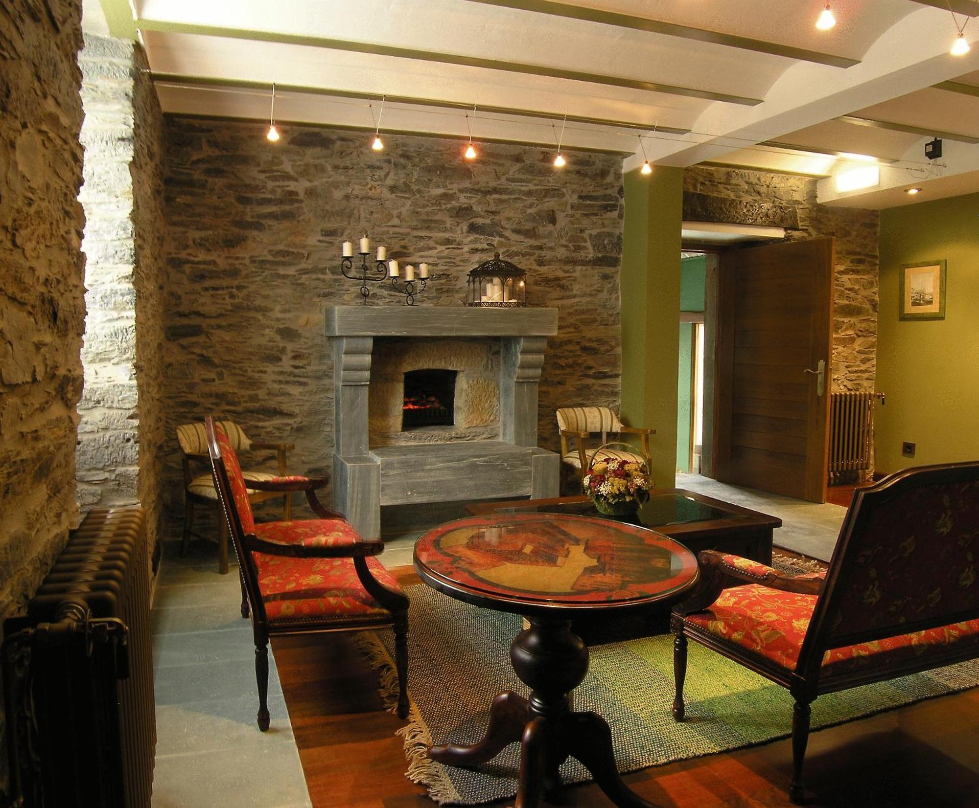 Casona El Gurugu Hotel ลัวร์กา ภายนอก รูปภาพ